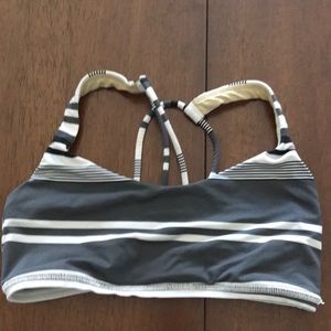 Lululemon Free 2 Be Bra